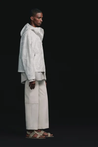 Look 27